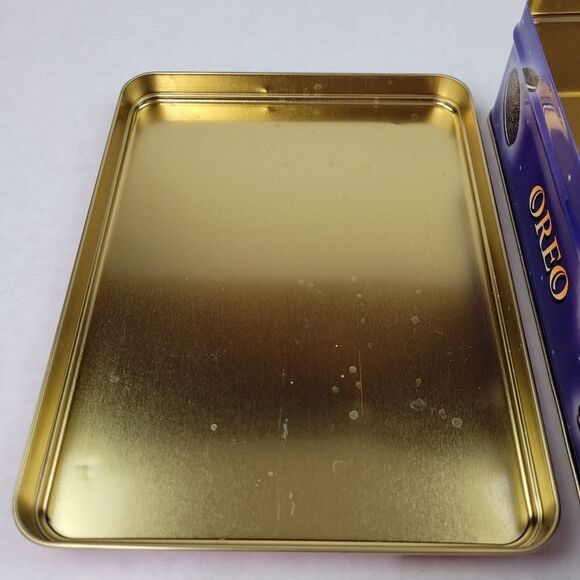 Oreo‎ 1995 "Unlock the Magic" Collector's Tin - Picture 7 of 9